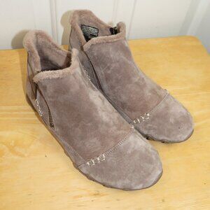 Skechers Earthy Chic Relaxed Fit Suede Biker Boots Mushroom Size 6 Faux Fur